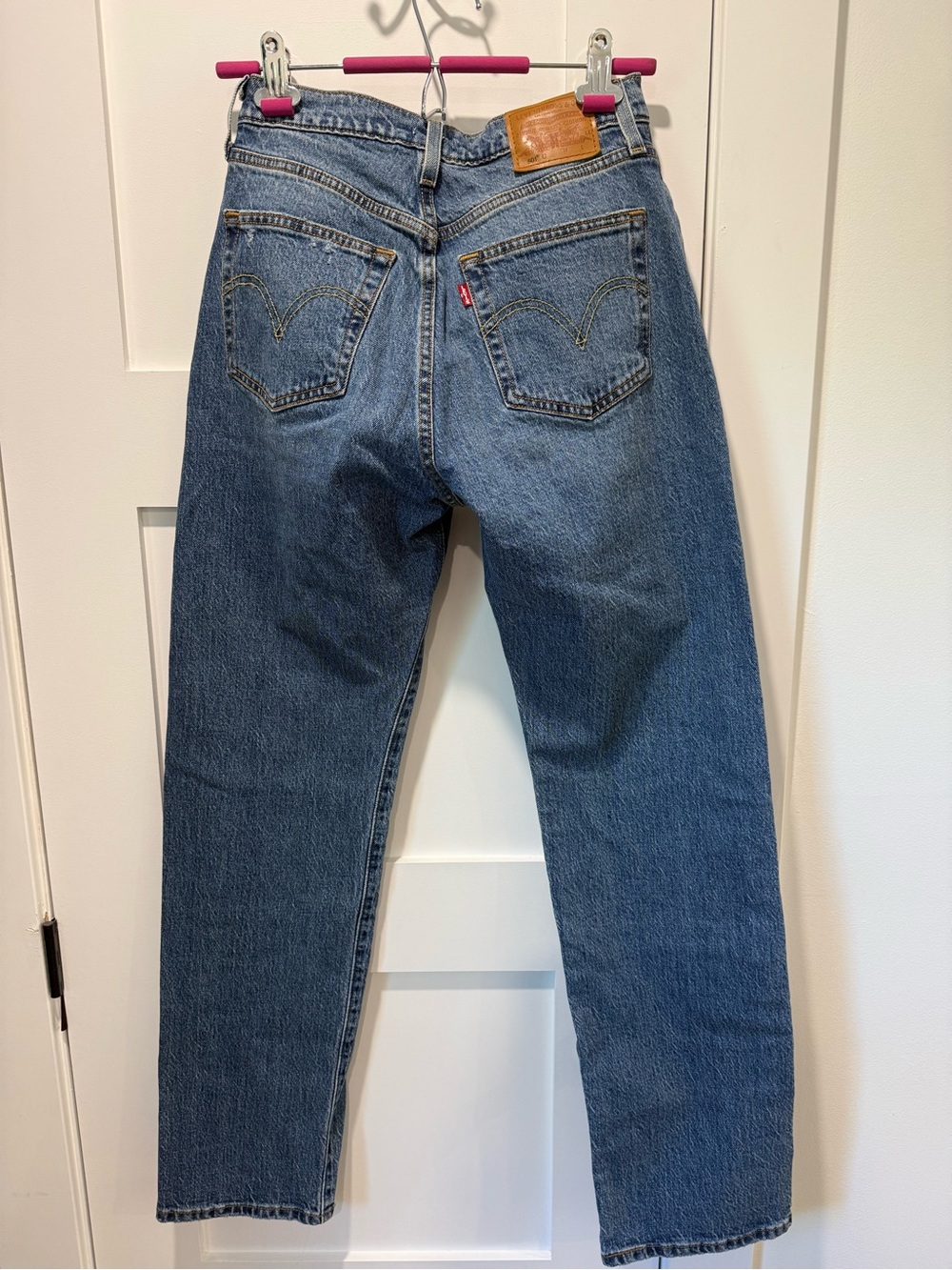 Levi's Women's Medium Blue High-Rise Straight Jeans
